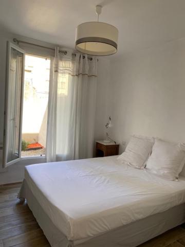 Apartamento Lumineux extérieur proche gare et stationnement privé Aviñón Exterior foto